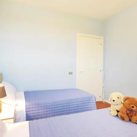 Prázdninový dům 2 Bedroom Cozy In Fano -pu- *