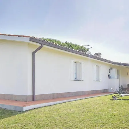 2 Bedroom Cozy In Fano -pu- *