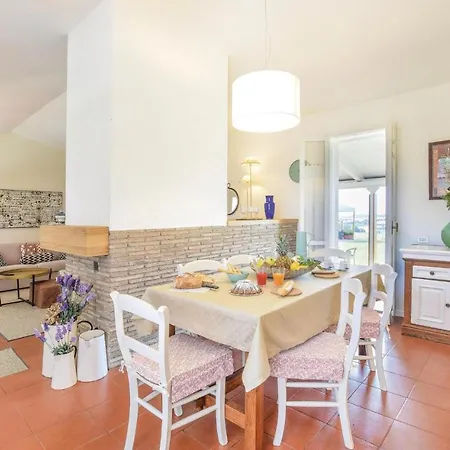 2 Bedroom Cozy In Fano -pu-