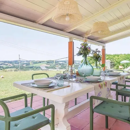 Prázdninový dům 2 Bedroom Cozy In Fano -pu- Carignano (Marche)